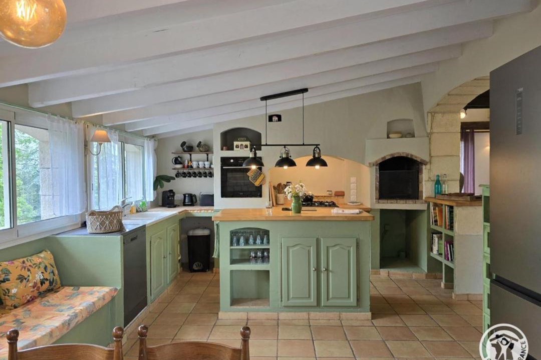 Photo of Kitchen in Monsaguel
