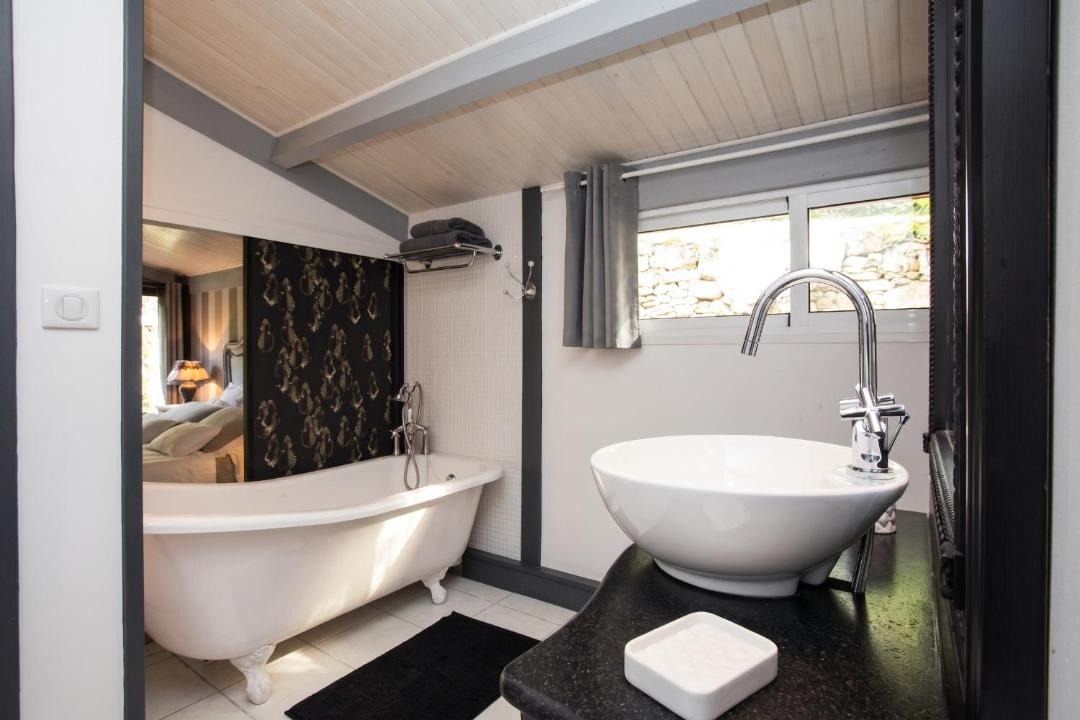 Photo of Bathroom in Vezac
