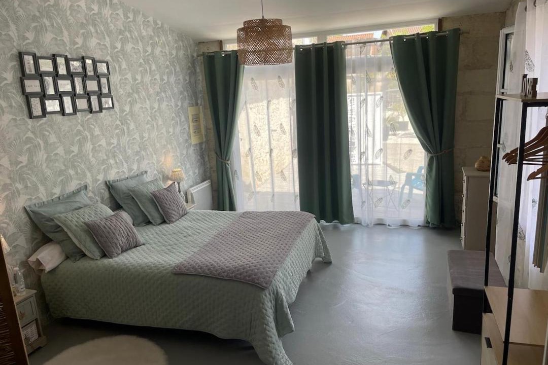 Photo of Bedroom in La Roche-Chalais