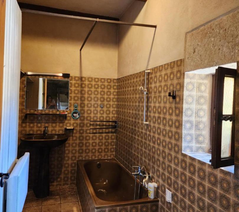 Photo of Bathroom in La Celle-sous-Gouzon
