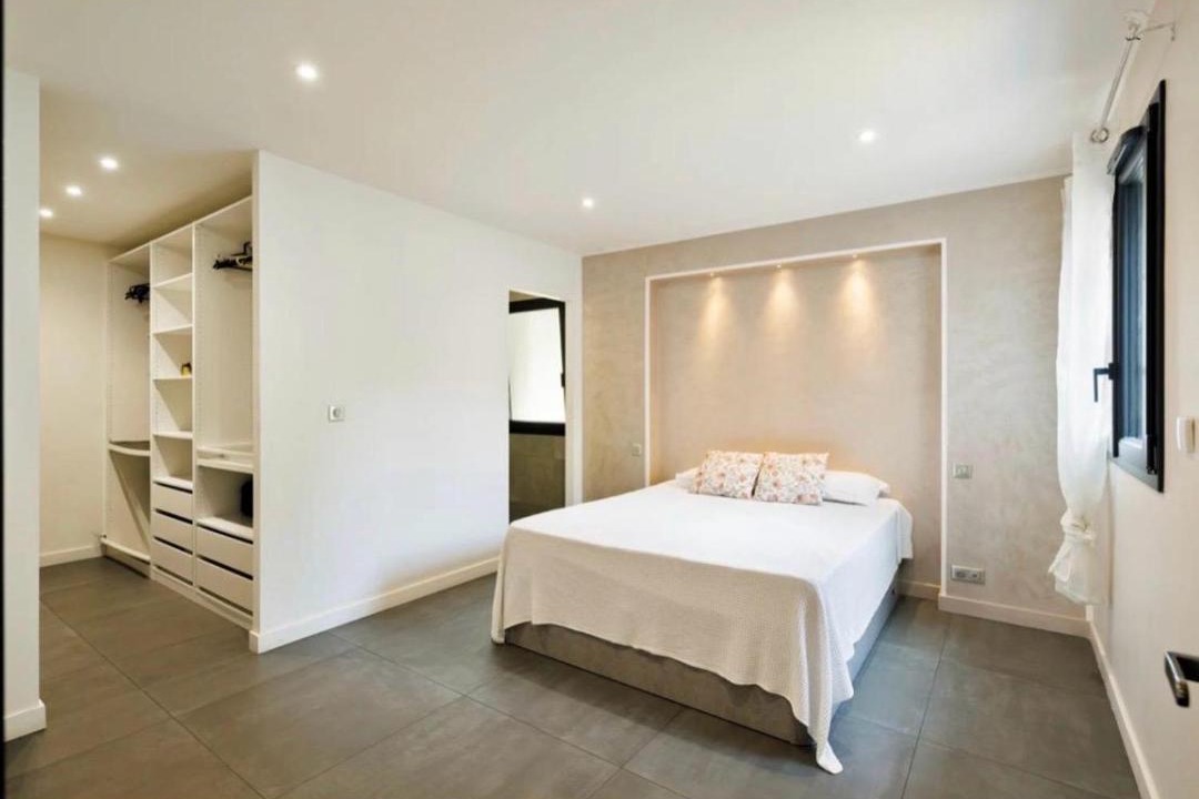 Photo of Bedroom in Arbonne