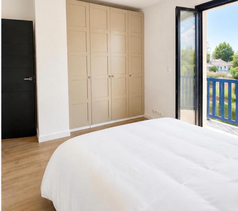 Photo of Bedroom in Arbonne