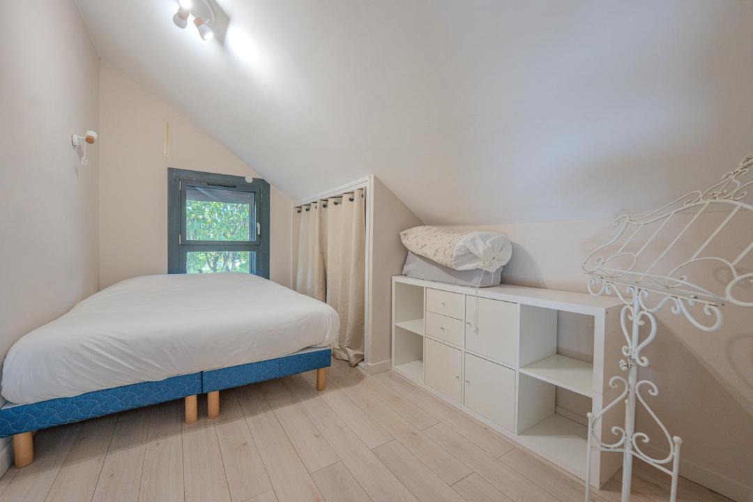 Photo of Bedroom in Eybens