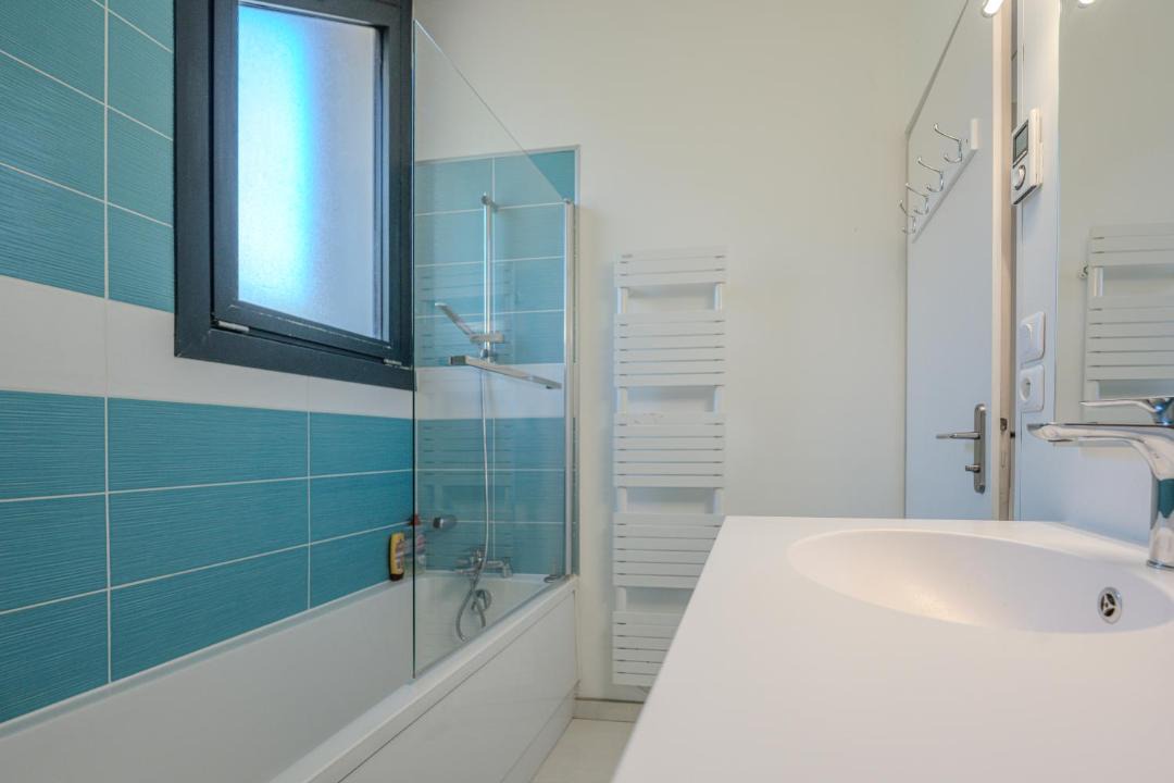 Photo of Bathroom in Eybens