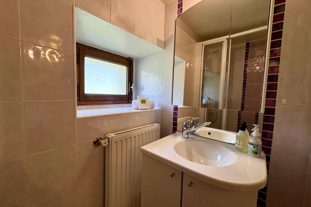 Photo of Bathroom in La Compote
