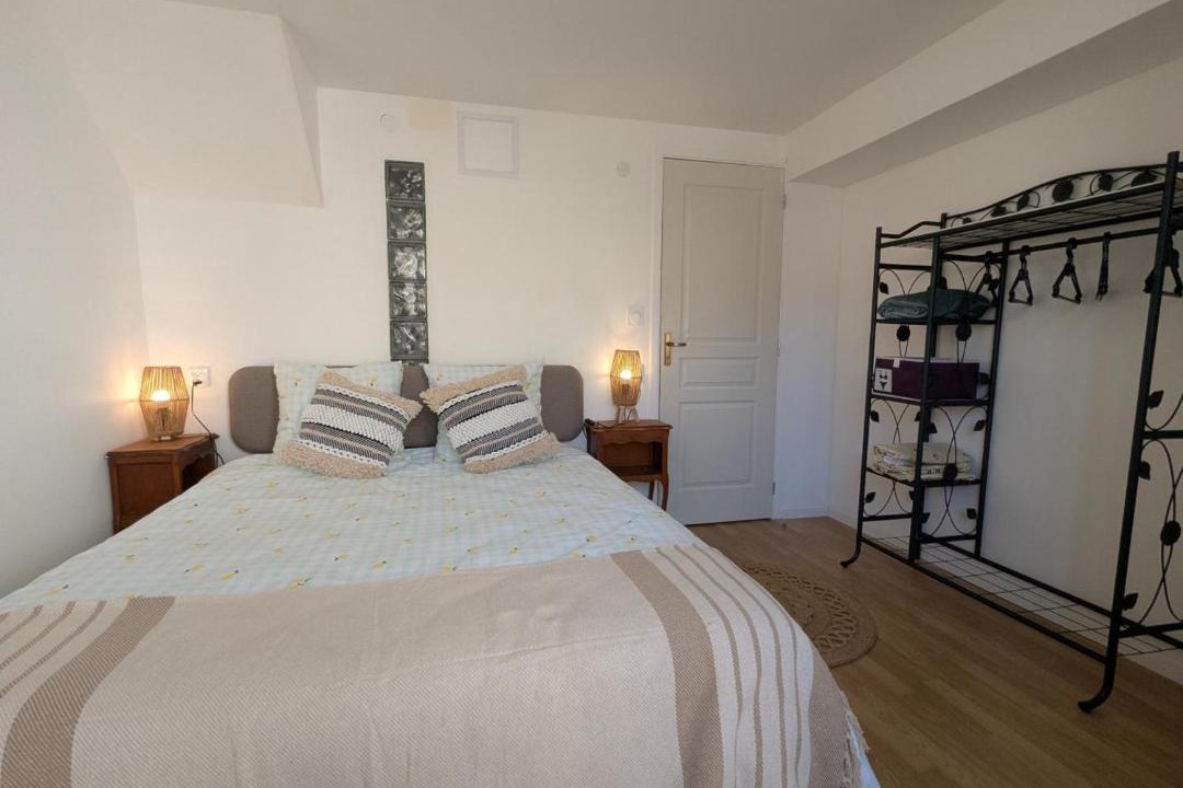 Photo of Bedroom in Echallat