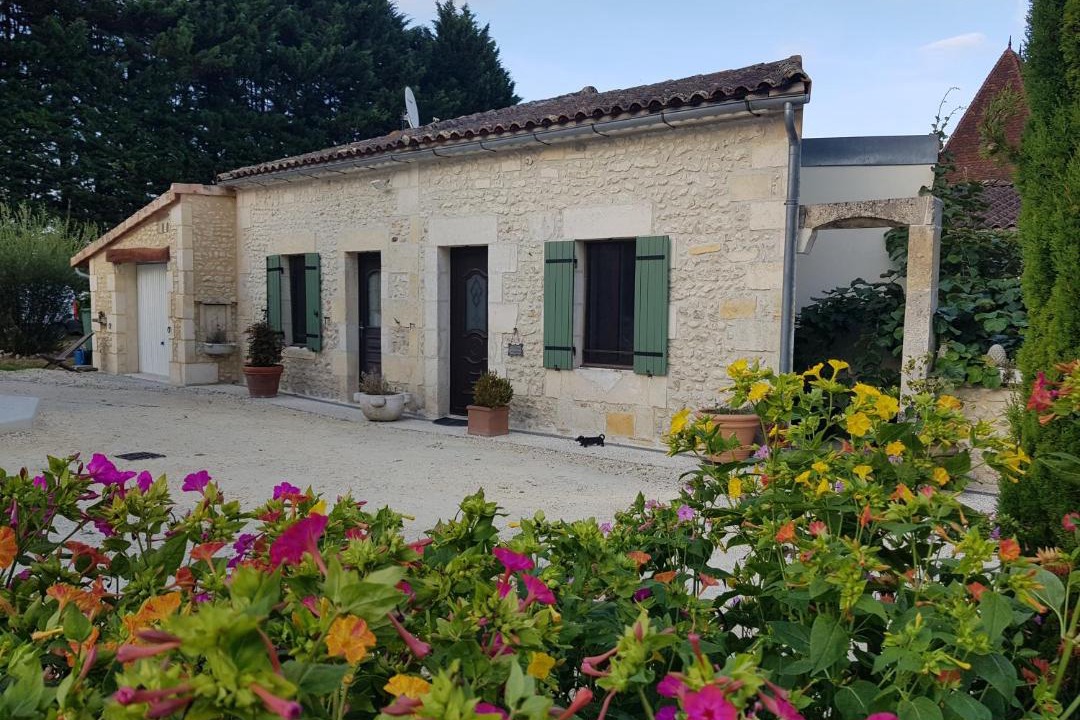 Photo of Others in Salignac-de-Mirambeau