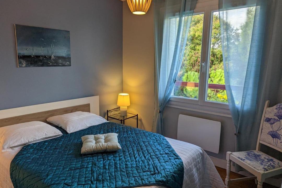 Photo of Bedroom in Barbezieux-Saint-Hilaire