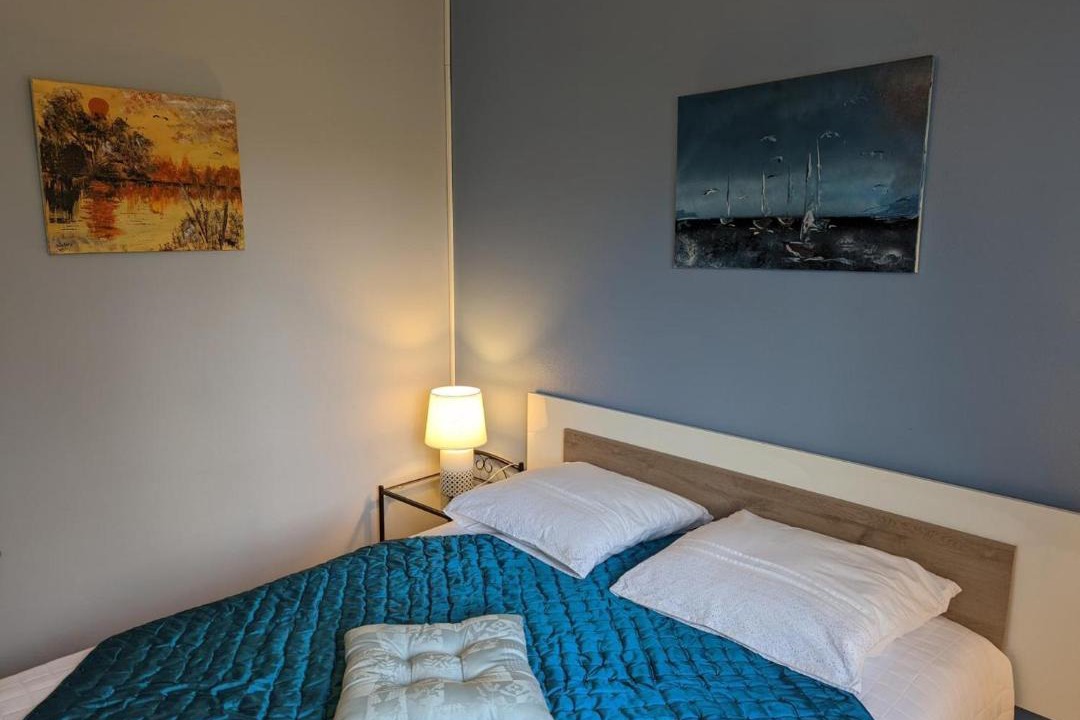 Photo of Bedroom in Barbezieux-Saint-Hilaire