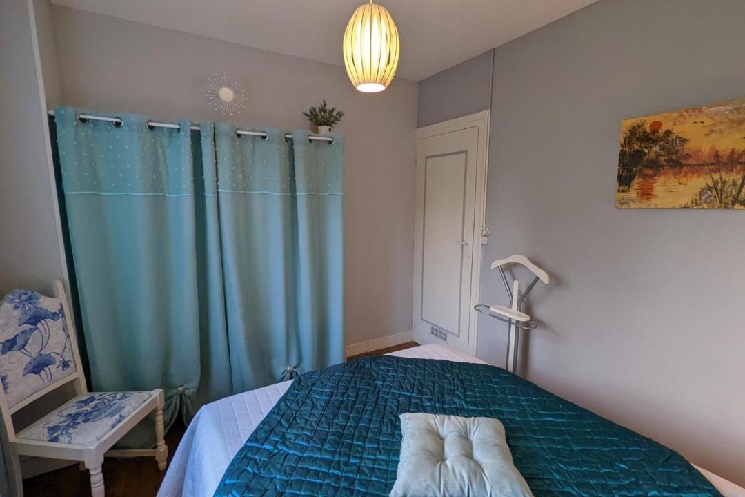 Photo of Bedroom in Barbezieux-Saint-Hilaire