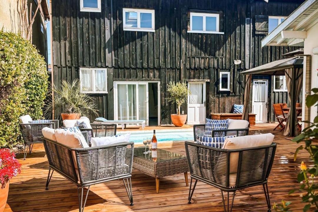 Photo of Patio Balcony in La Teste-de-Buch