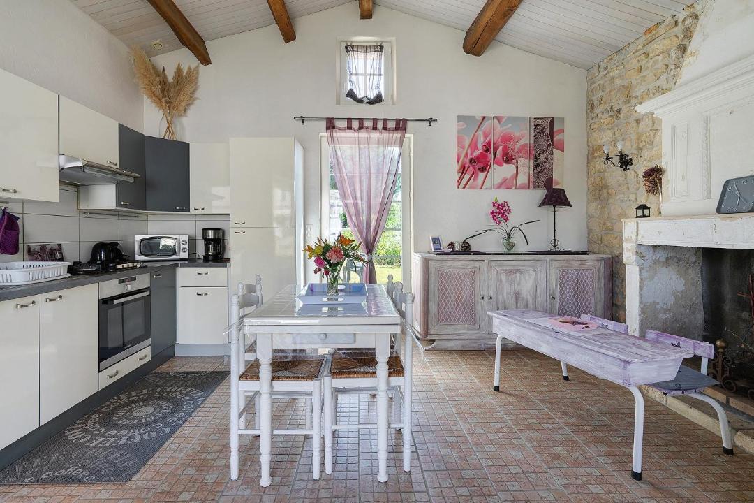 Photo of Kitchen in Bois