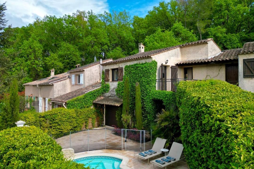 Photo of Others in Valbonne