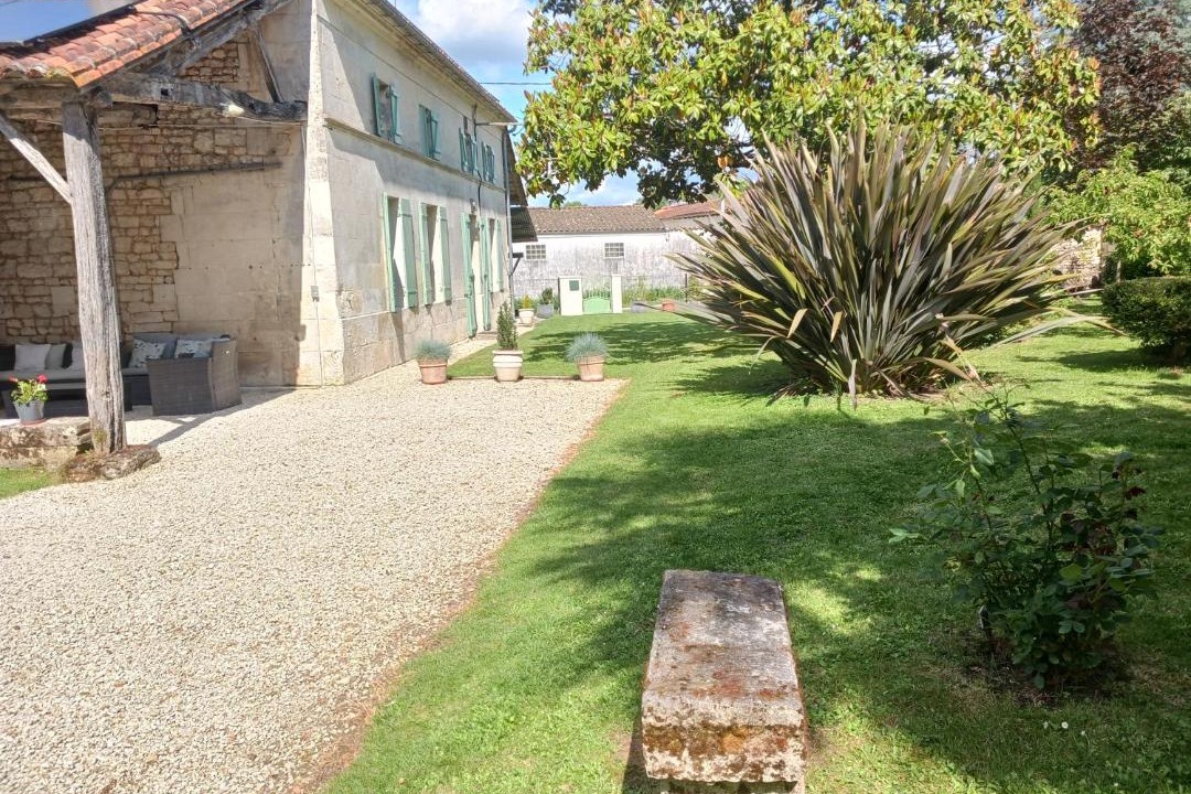 Photo of Others in Fleac-sur-Seugne