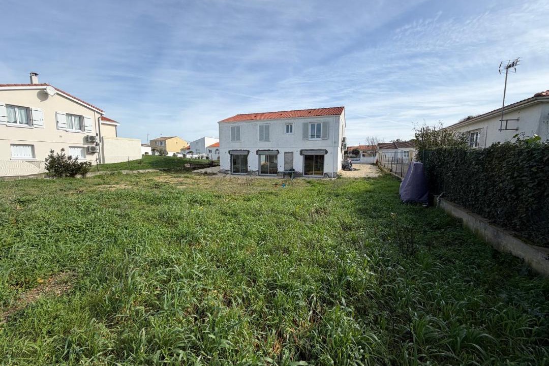 Photo of Others in Salles sur Mer