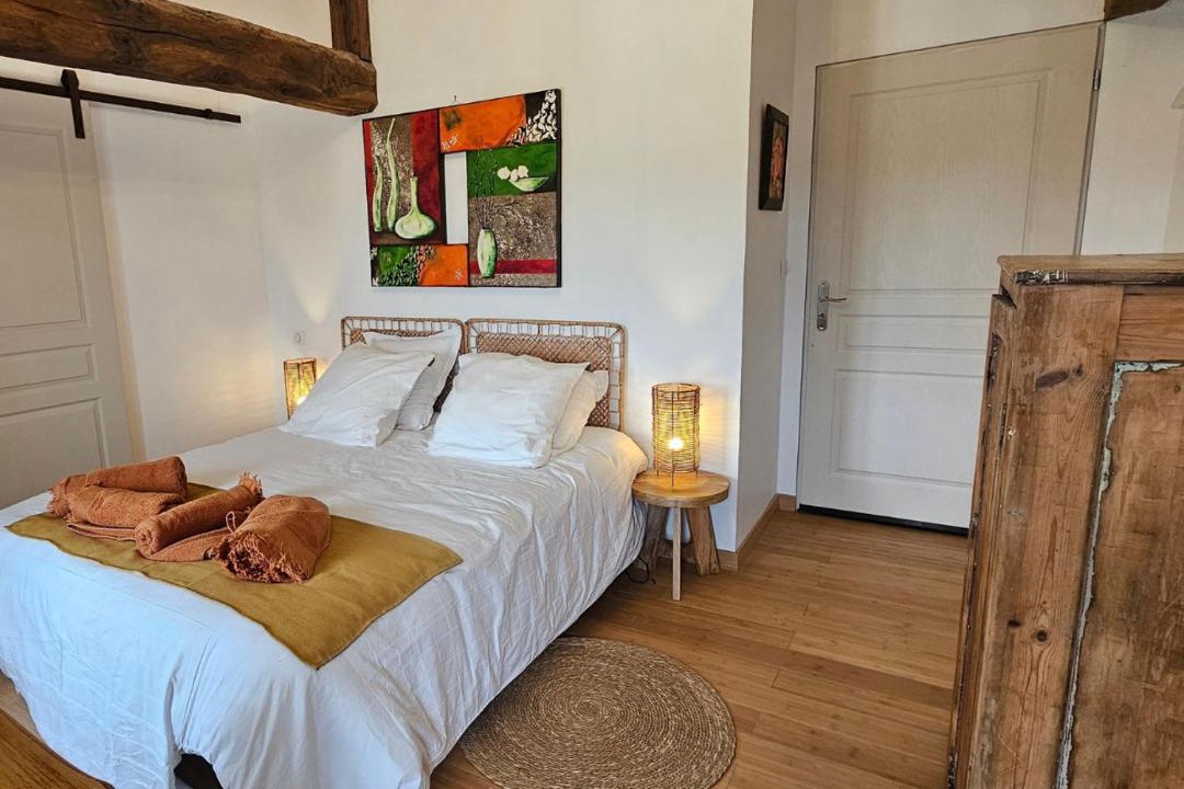 Photo of Bedroom in Haute-Saintonge