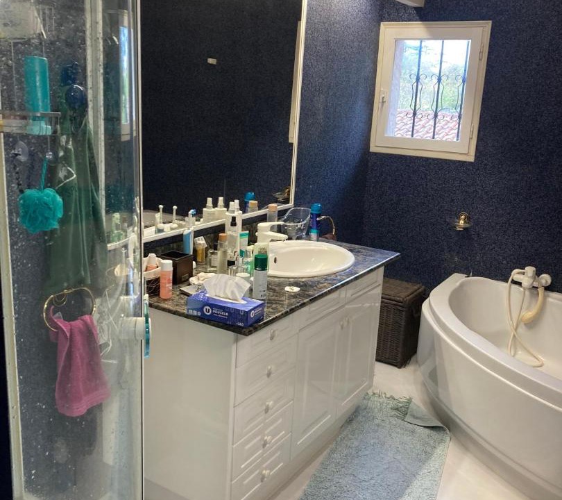 Photo of Bathroom in Carignan-de-Bordeaux