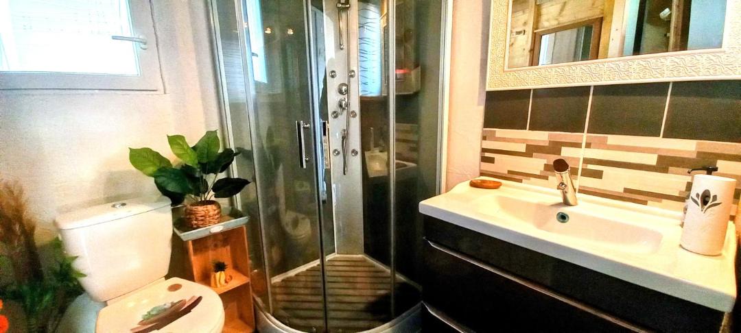 Photo of Bathroom in Saint-Paul-les-Dax