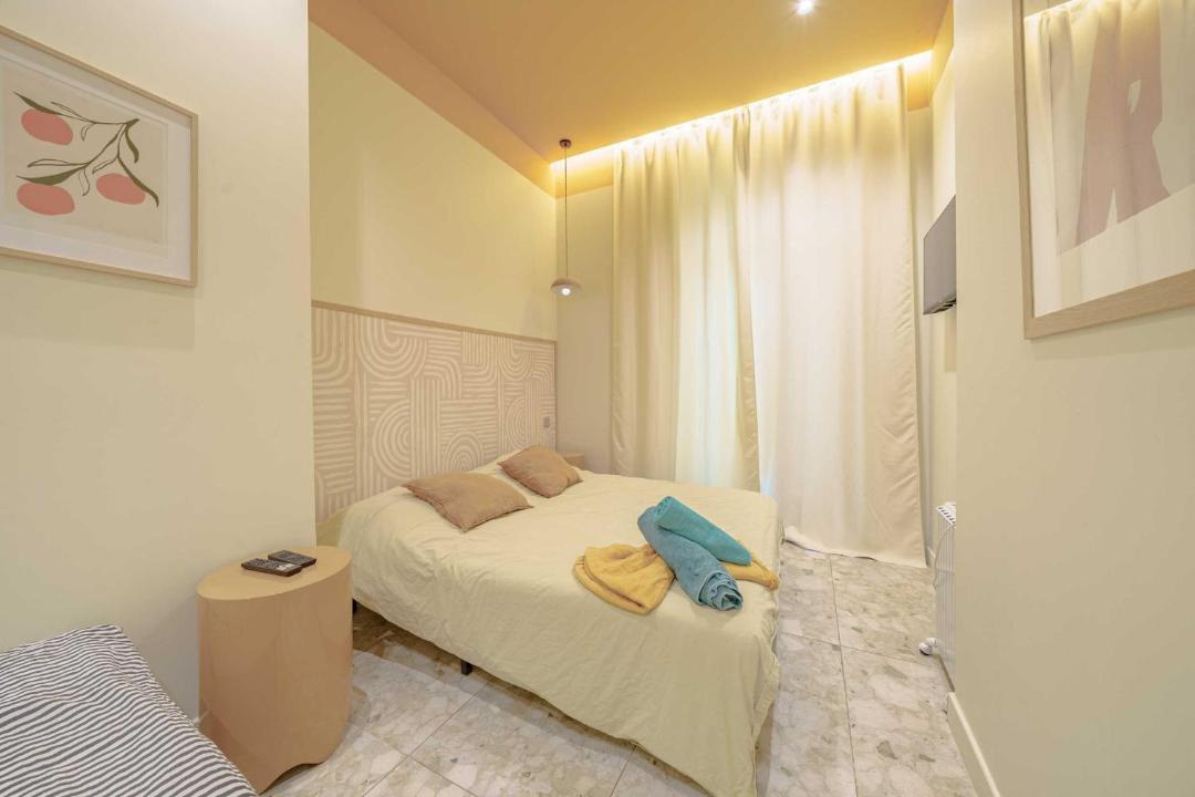 Photo of Bedroom in 6th Arrondissement