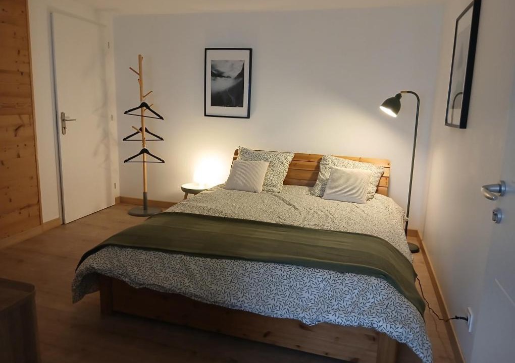 Photo of Bedroom in Saint-Martin-sur-la-Chambre