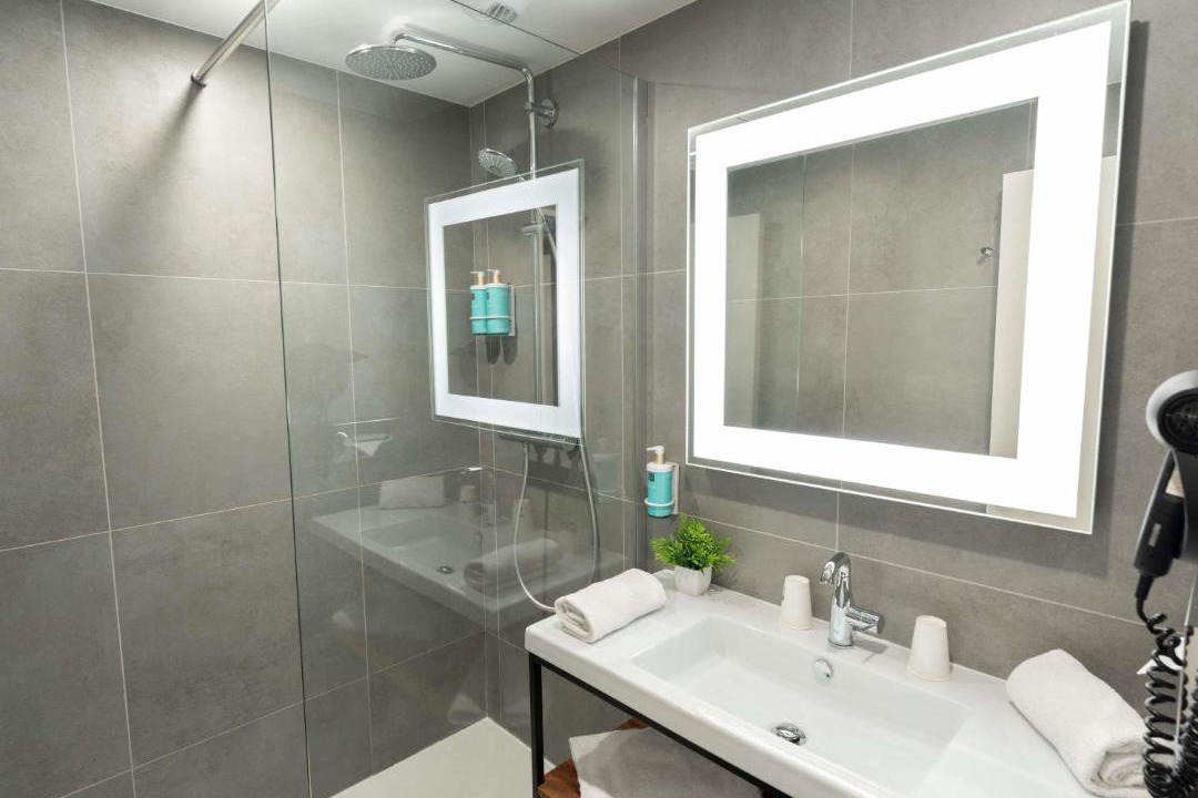 Photo of Bathroom in Valbonne