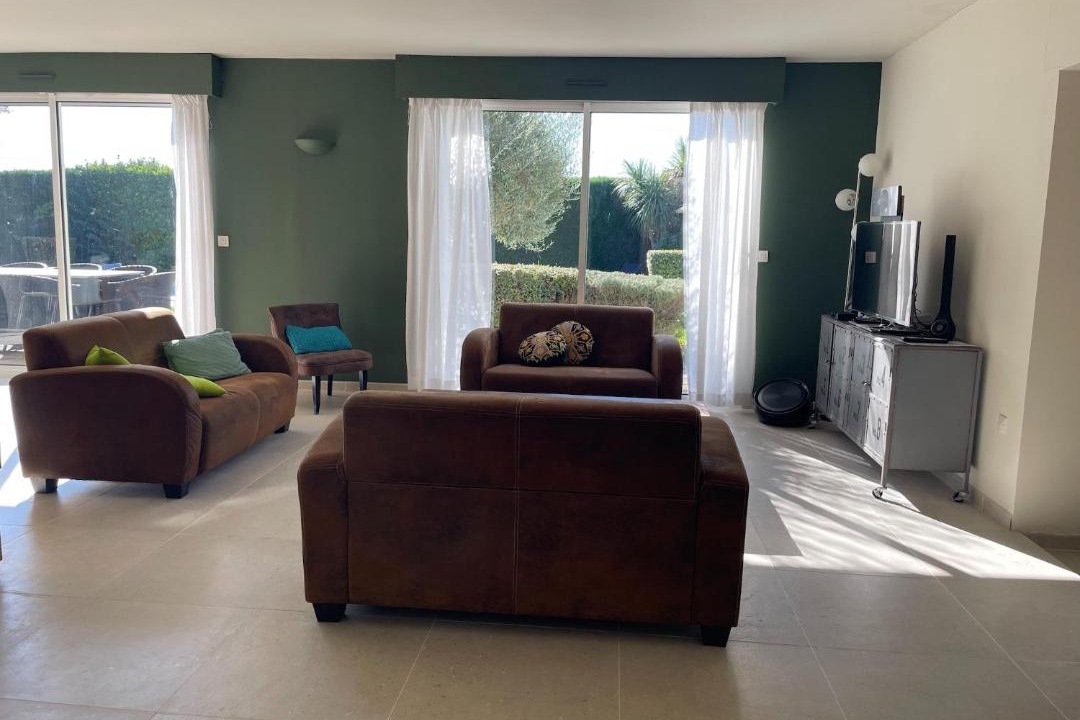 Photo of Livingroom in Brives-sur-Charente