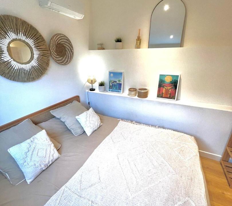 Photo of Bedroom in Saint-Jacques