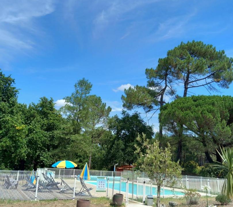 Photo of Others in Montendre