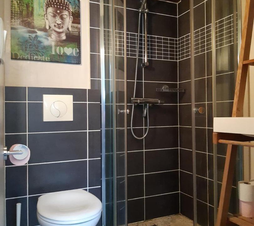 Photo of Bathroom in Prado - Republique