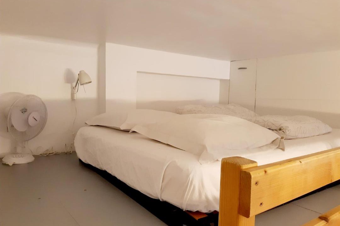 Photo of Bedroom in Prado - Republique