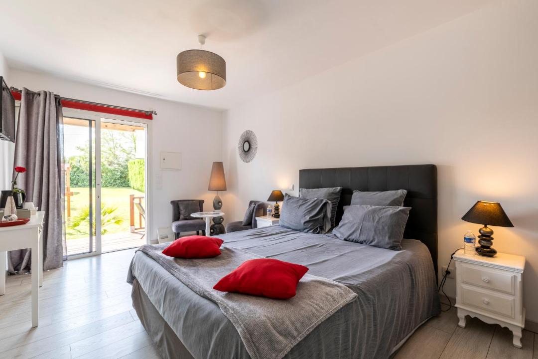 Photo of Bedroom in Saint-Pandelon