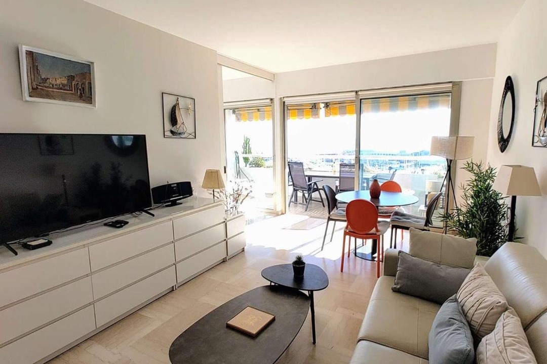Photo of Livingroom in Villeneuve Loubet Beach