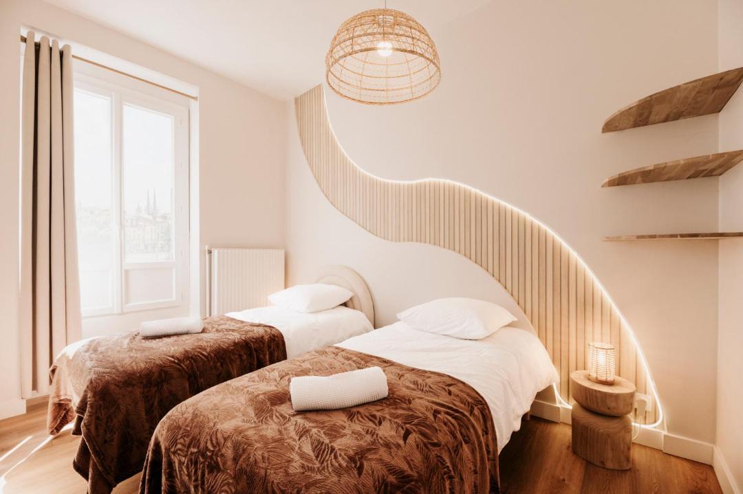 Photo of Bedroom in Bordeaux City Centre