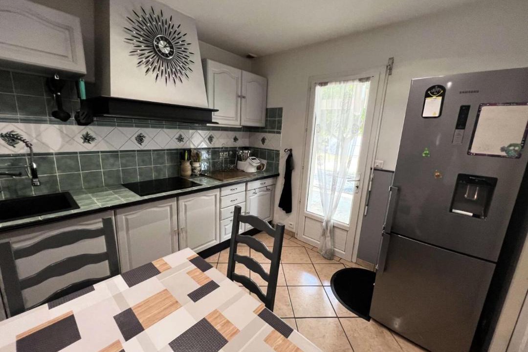 Photo of Kitchen in Saint-Vivien-de-Medoc