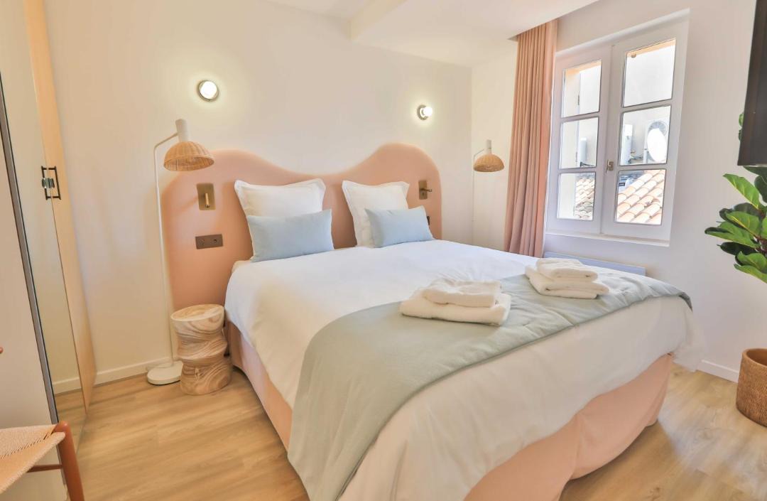 Photo of Bedroom in Old Town