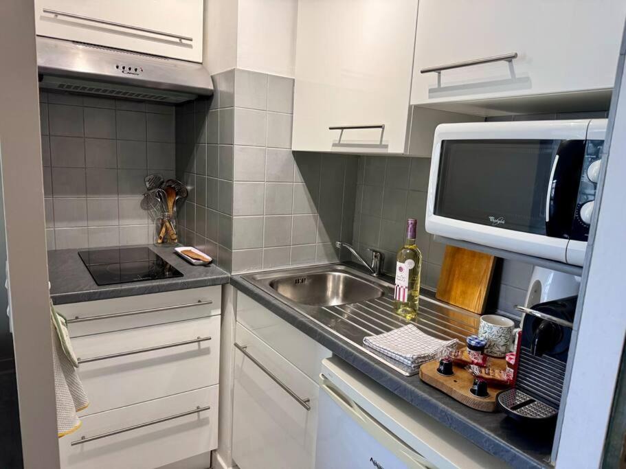 Photo of Kitchen in Mandelieu-La-Napoule