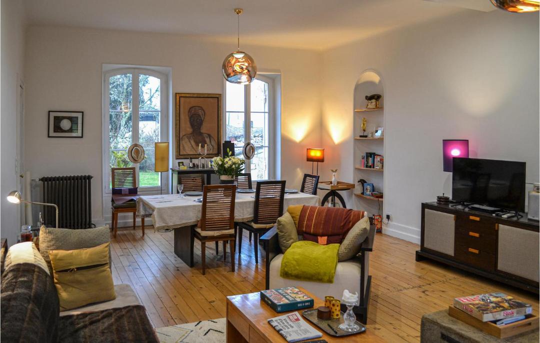 Photo of Livingroom in Saint-Christoly-de-Blaye