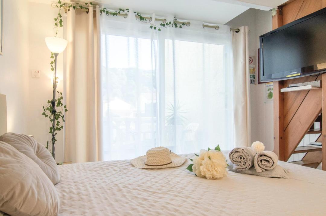 Photo of Bedroom in Villeneuve-Loubet