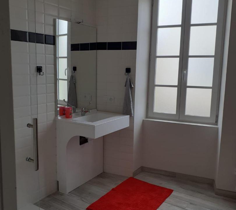 Photo of Bathroom in Mosnac