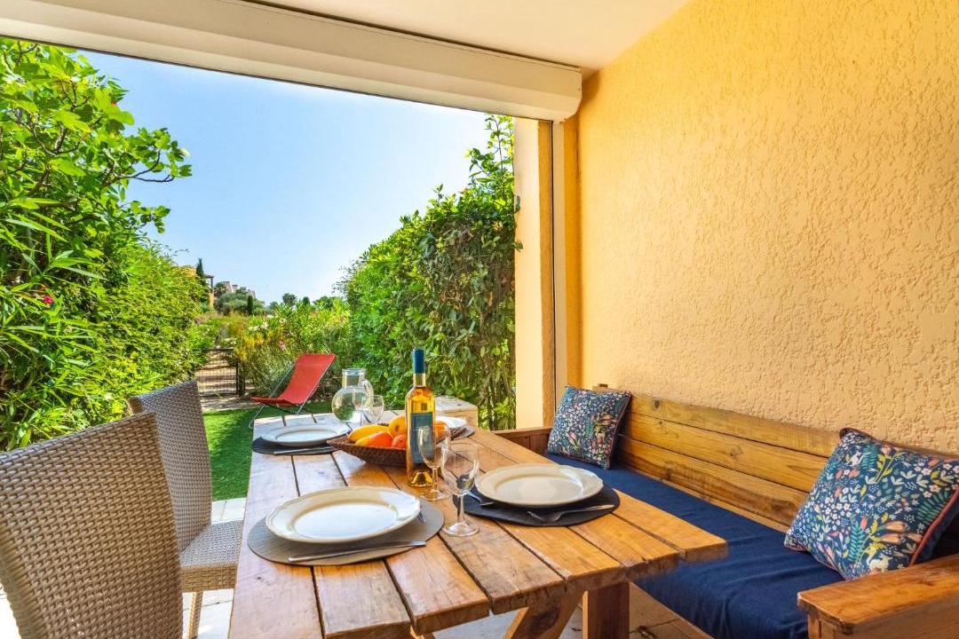 Photo of Patio Balcony in Port Cogolin