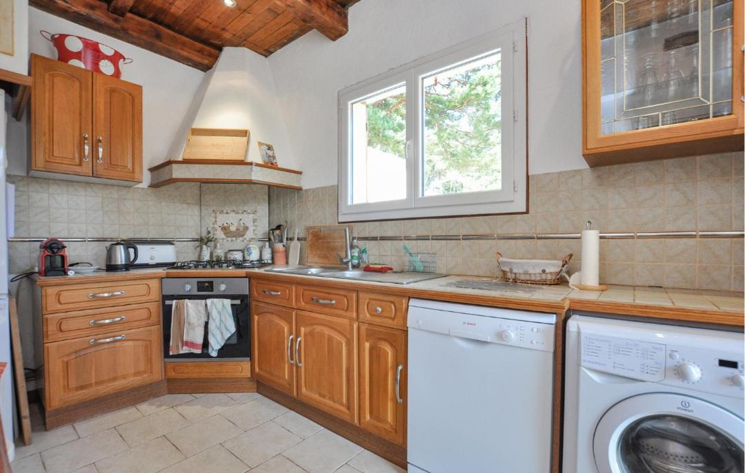 Photo of Kitchen in Andon