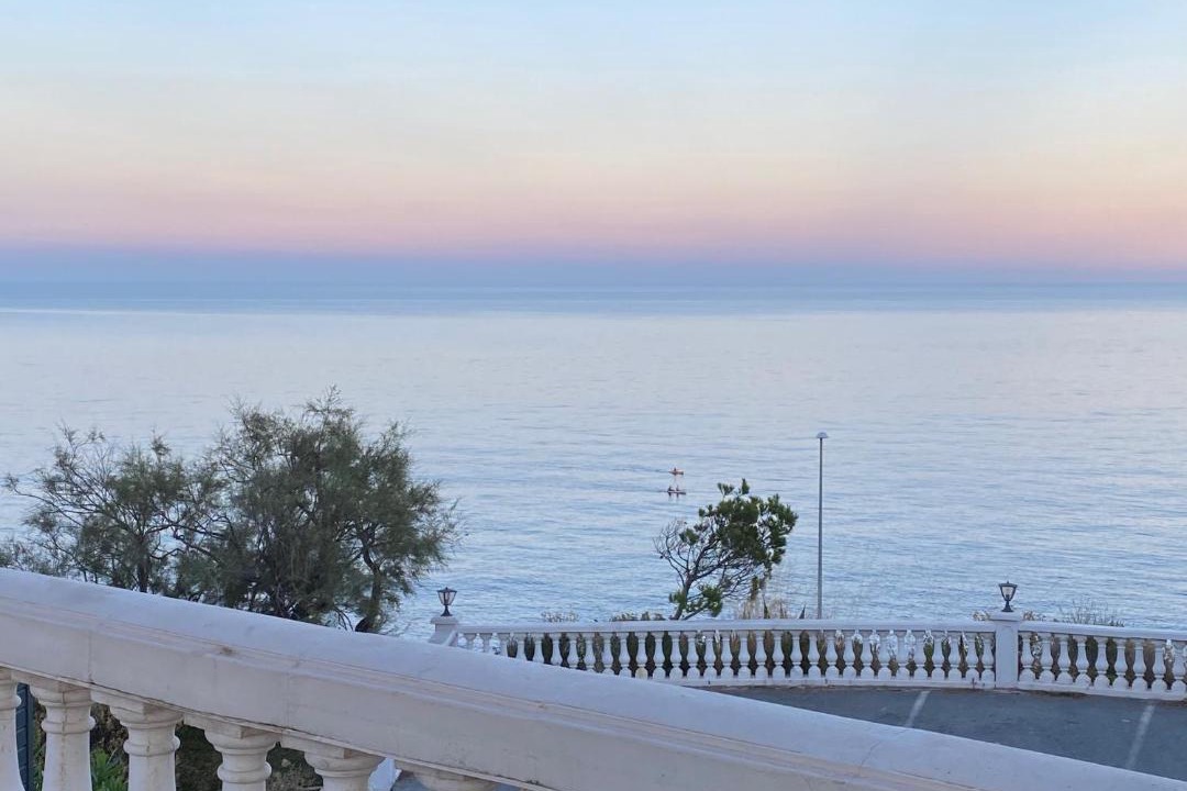 Photo of Outdoor in Antheor