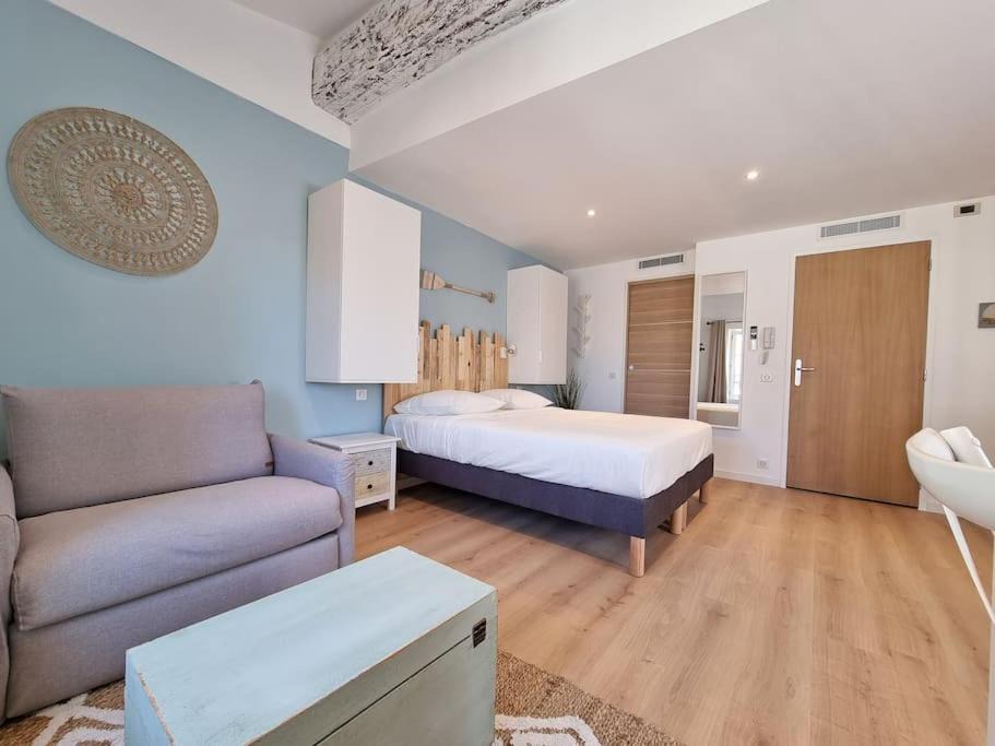 Photo of Bedroom in Old Town