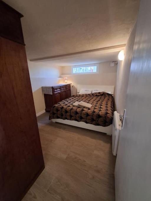 Photo of Bedroom in Levens