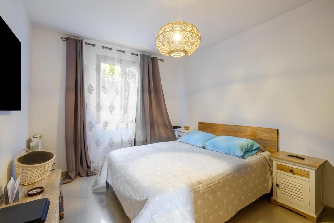 Photo of Bedroom in Villeneuve-Loubet