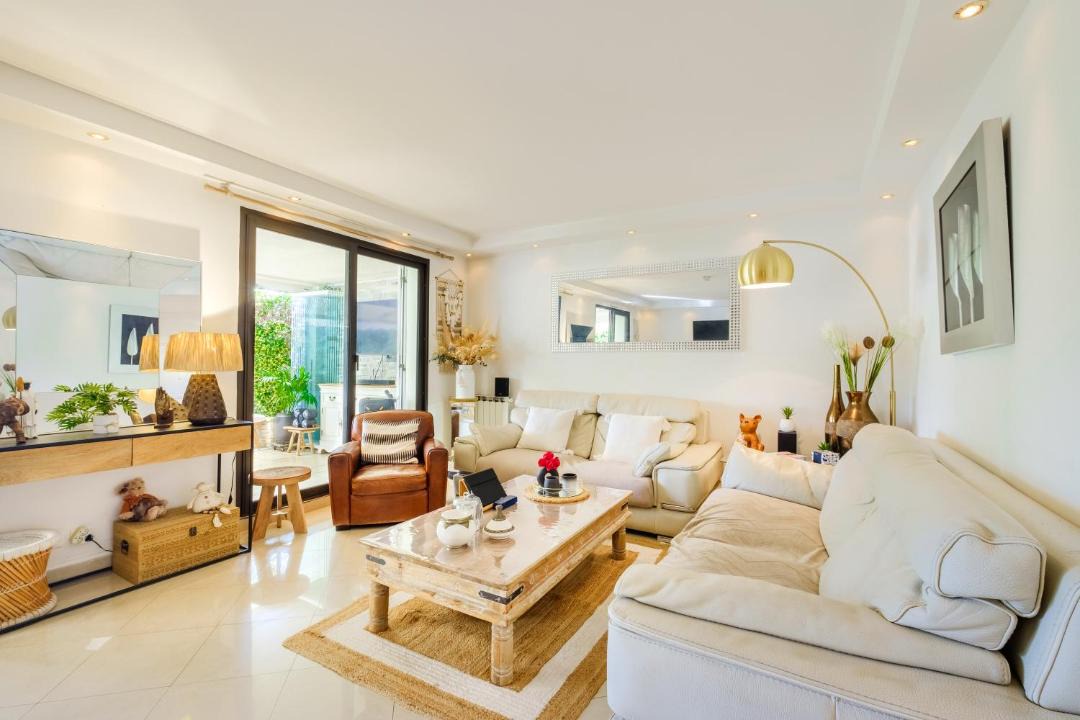 Photo of Livingroom in Villeneuve-Loubet