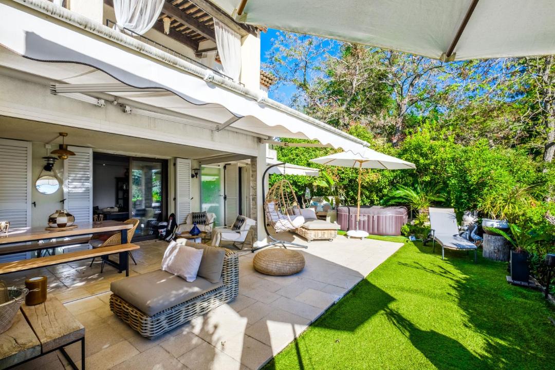 Photo of Patio Balcony in Villeneuve-Loubet