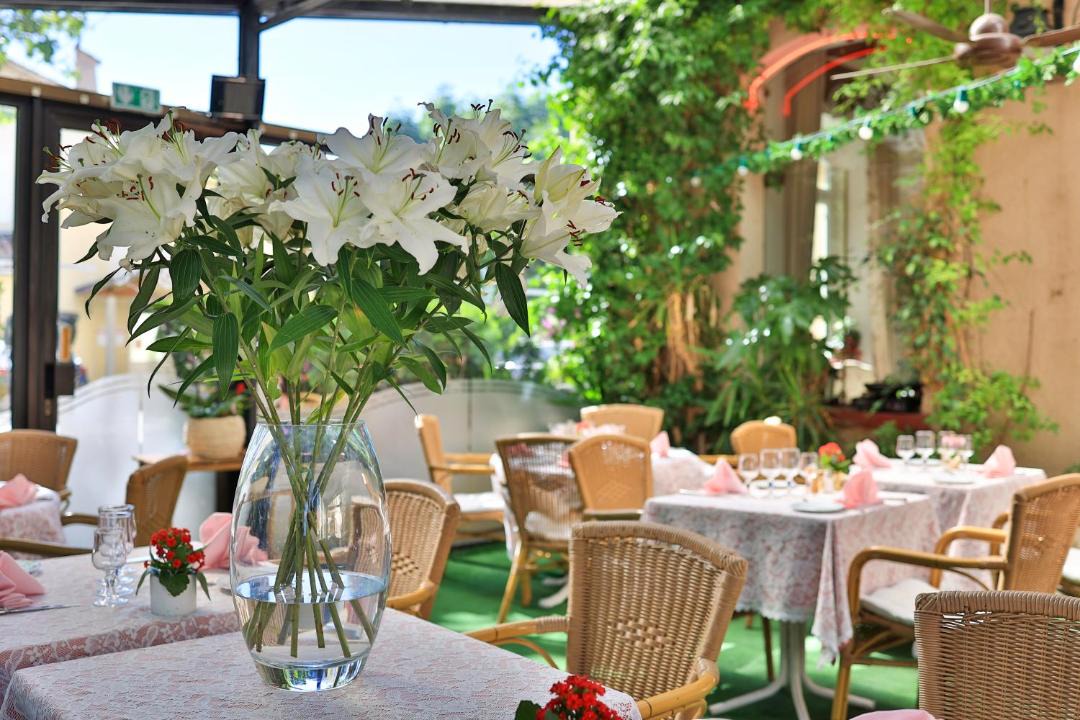 Photo of Patio Balcony in Saint-Vallier-de-Thiey