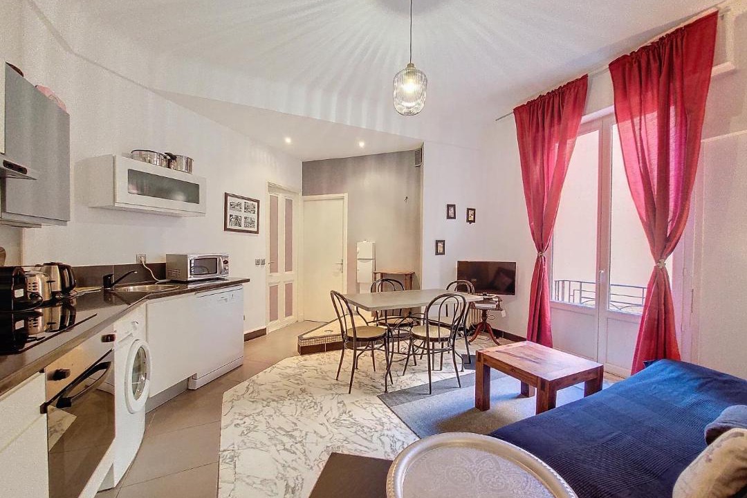 Photo of Livingroom in Les Baumettes