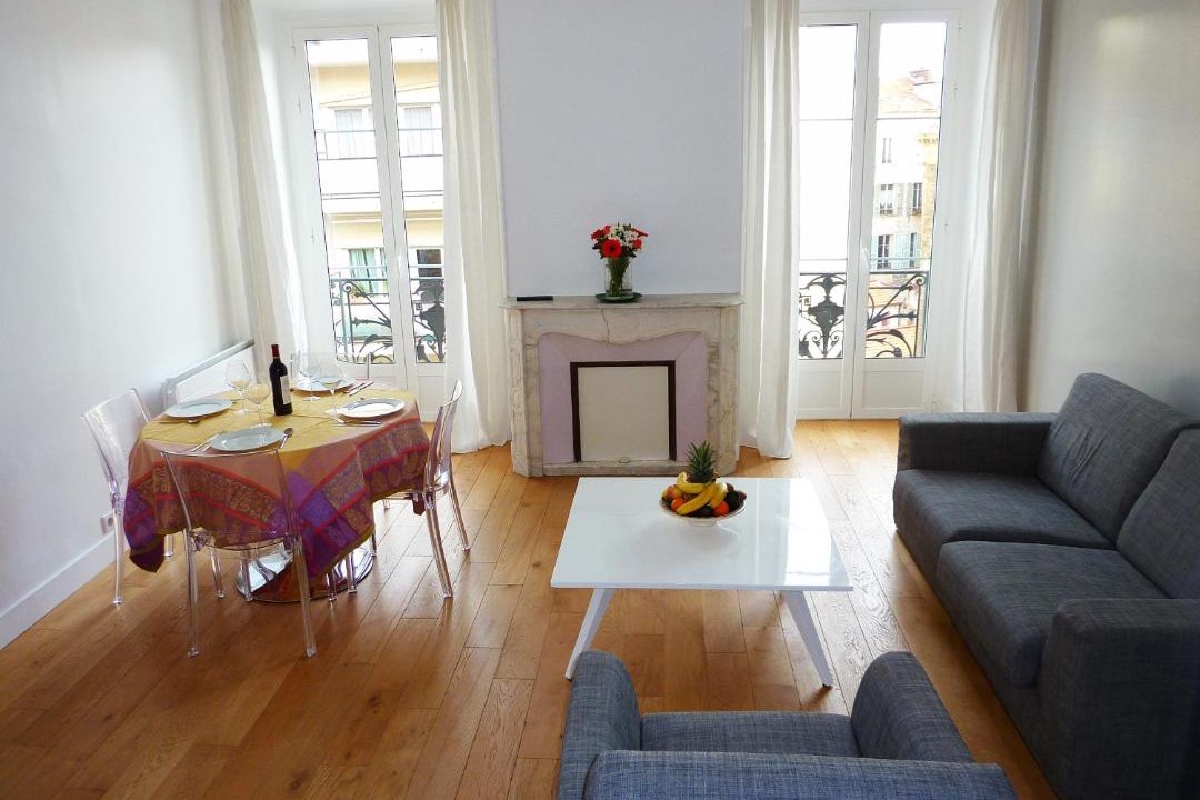 Photo of Livingroom in Lepante Quarter